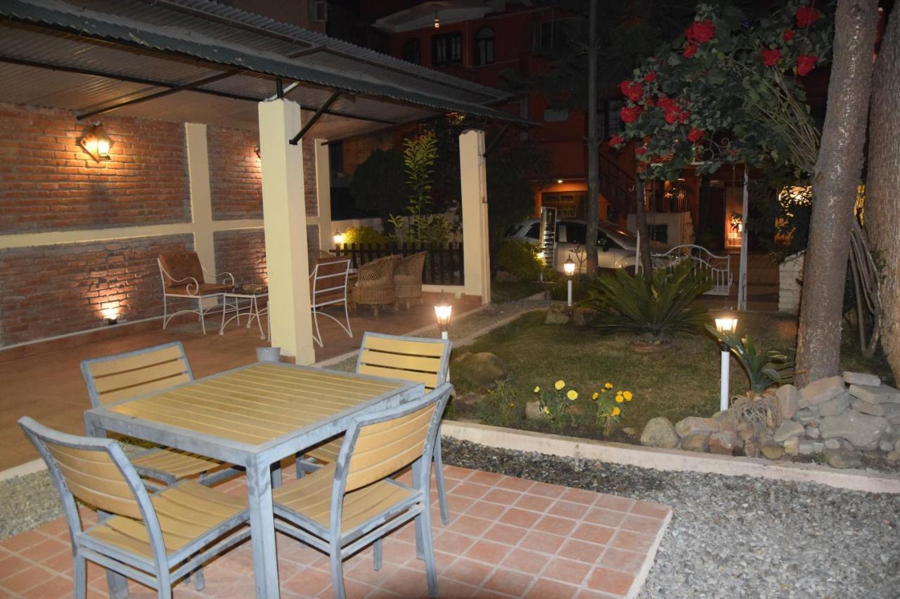 Hotel Siraaj Lalitpur المظهر الخارجي الصورة