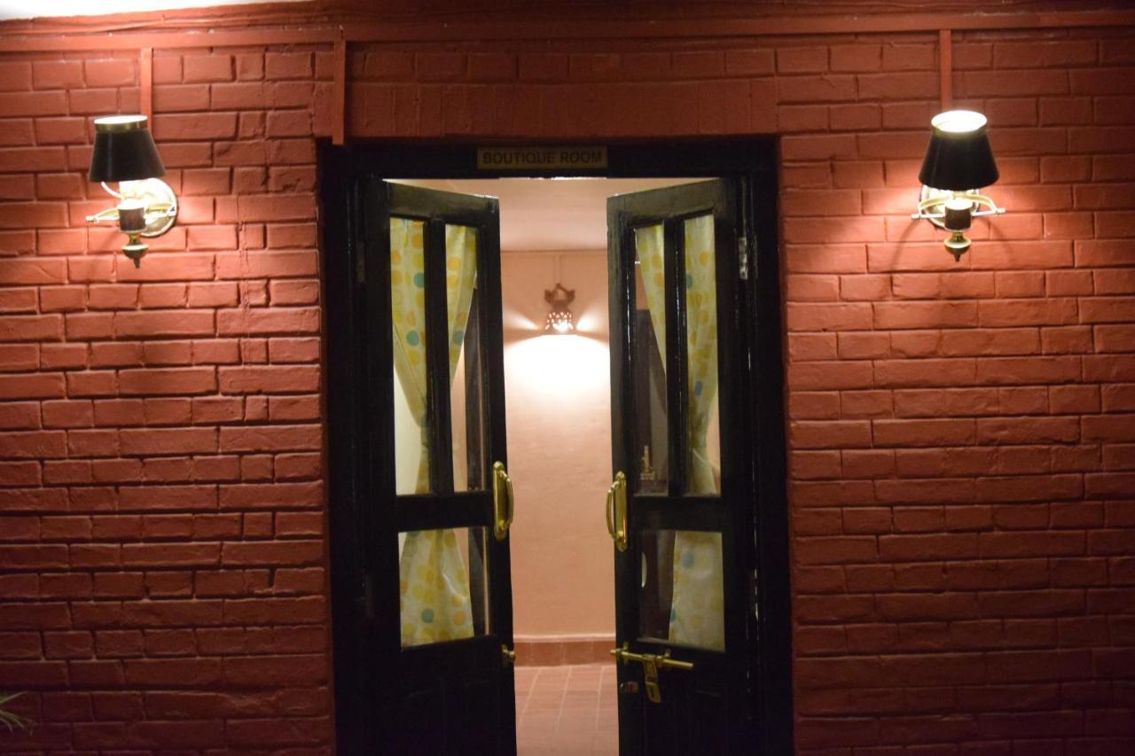 Hotel Siraaj Lalitpur المظهر الخارجي الصورة